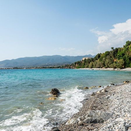Thea Seaview Luxury Living Villa Kalamata Exterior photo