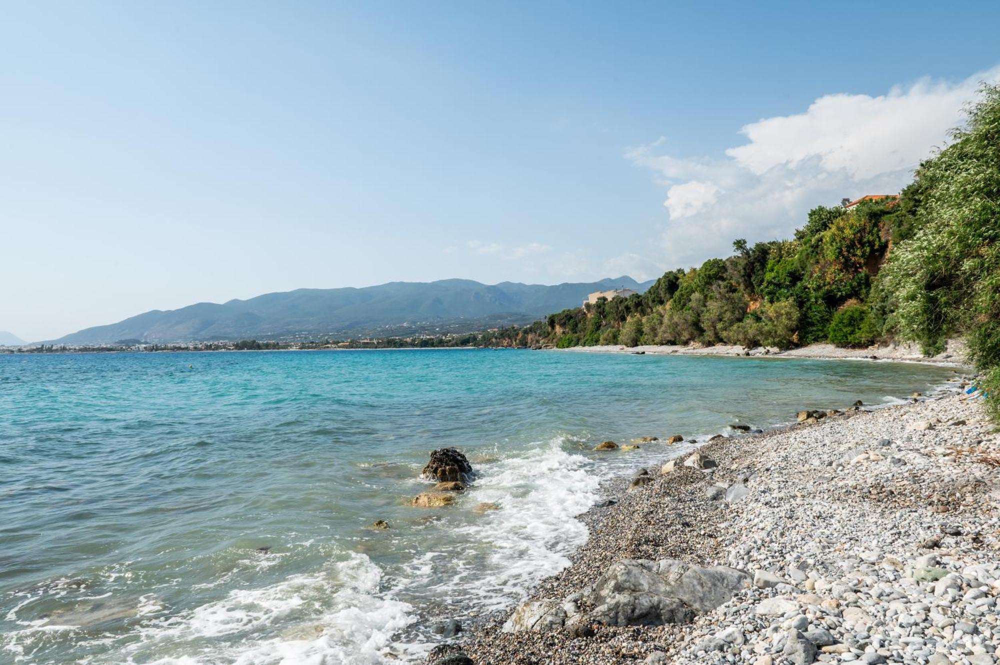 Thea Seaview Luxury Living Villa Kalamata Exterior photo